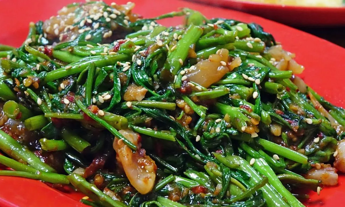 Tumis Kangkung Tempe Ulek, Menu Bekal Lezat yang Siap Santap dalam Sekejap!
