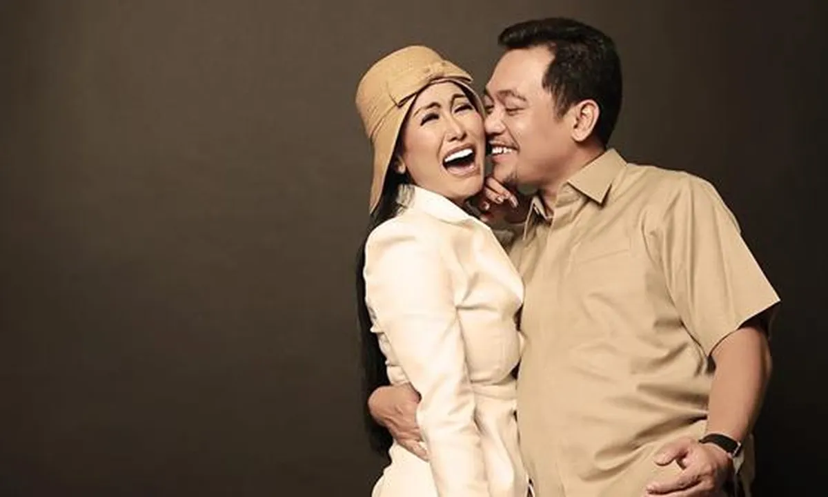 Tunda Bulan Madu, Ratu Meta dan Suami Siapkan Single Duet Bergenre Pop