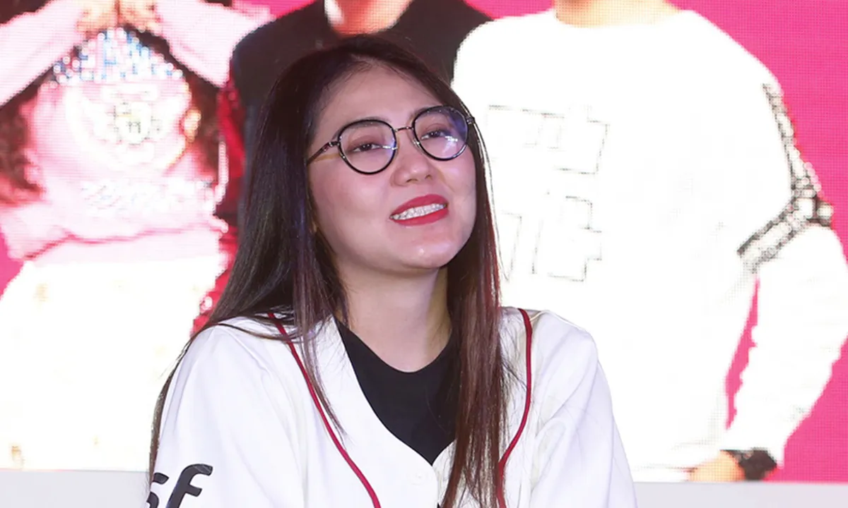 Via Vallen Kembali Raih Penghargaan Social Media Award 2019