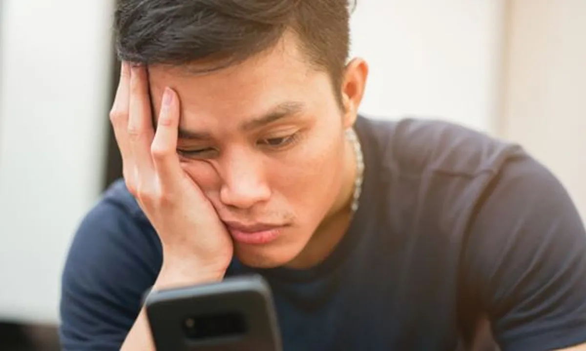 Ngeri! Chat Tak Kunjung Dibalas, Seorang Pria Sampai Pantau CCTV Rumah Pacarnya