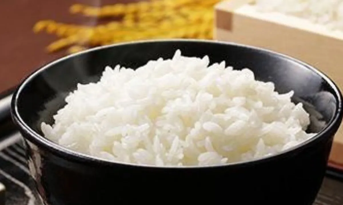 Wajib Dicoba, Trik Jitu Nasi Tetap Putih dan Sedap