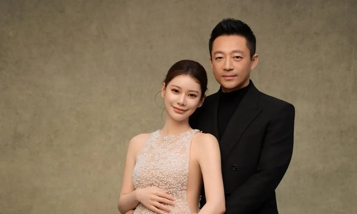 Wang Xiaofei Mantan Suami Barbie Hsu Dikaruniai Anak Pertama