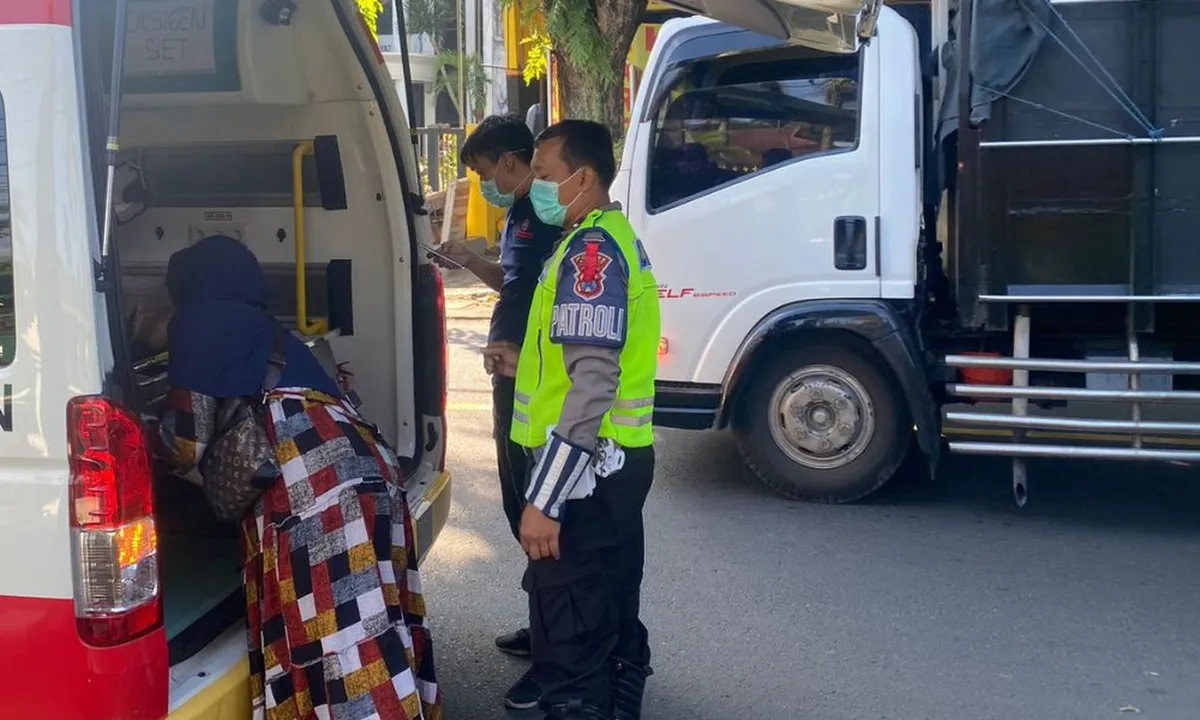 Warga Sesak Nafas Saat Mudik Lebaran di Malang, Polisi Segera Evakuasi
