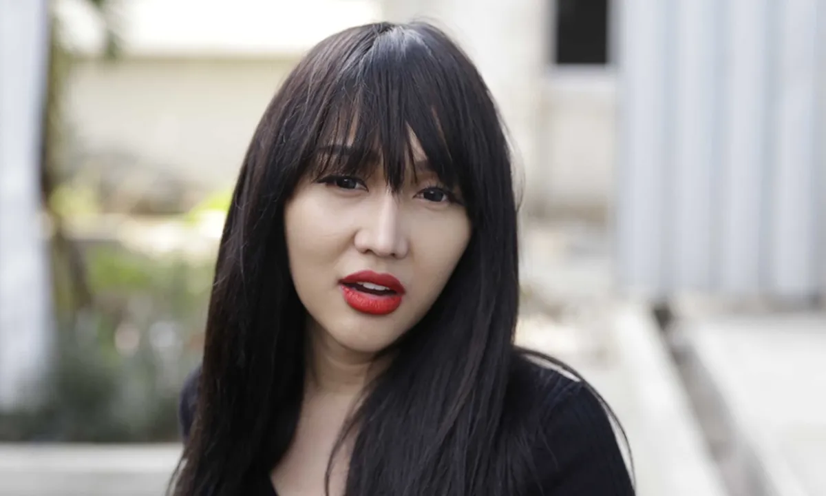Wig Lepas Saat Syuting, Lucinta Luna Ngaku Botak Demi Peran di Sinetron