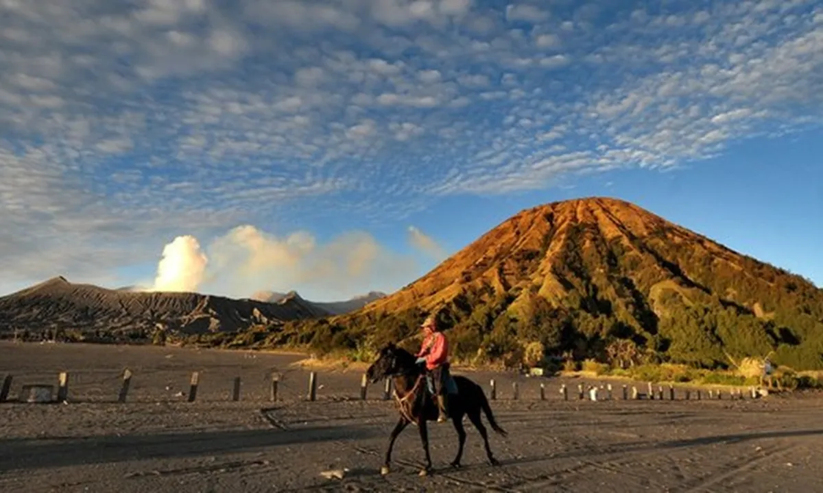 Wisata Bromo Jadi Favorit di Libur Lebaran, Penuhi Kunjungan 75 Persen