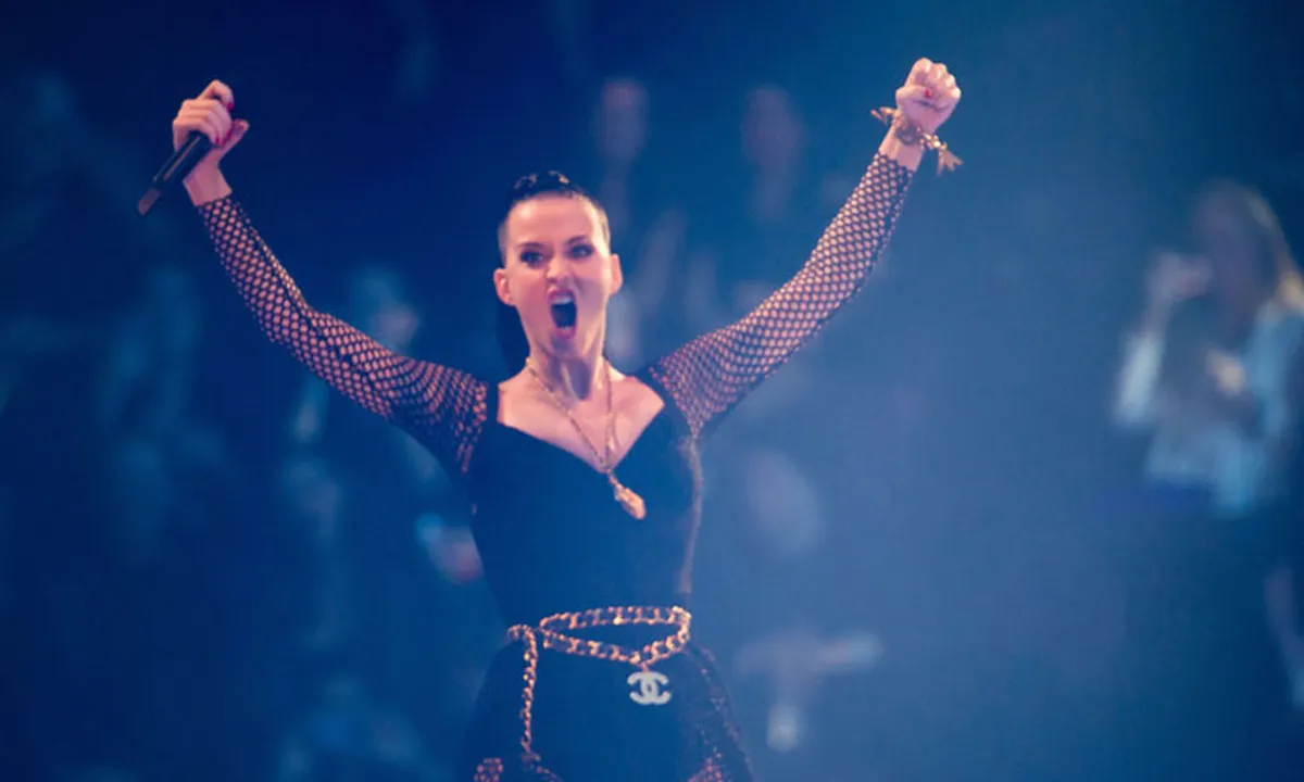 Yuk Jelajahi Sisi Lain Katy Perry