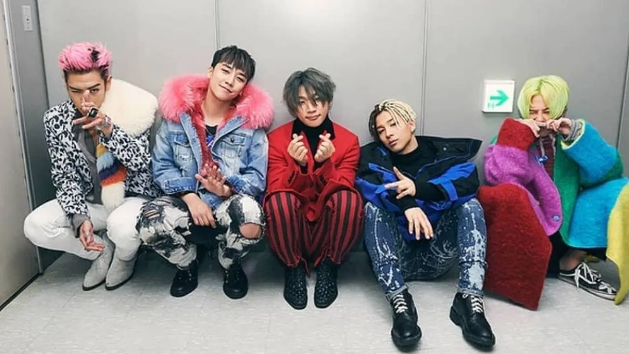 Lirik Flower Road dan Terjemahan