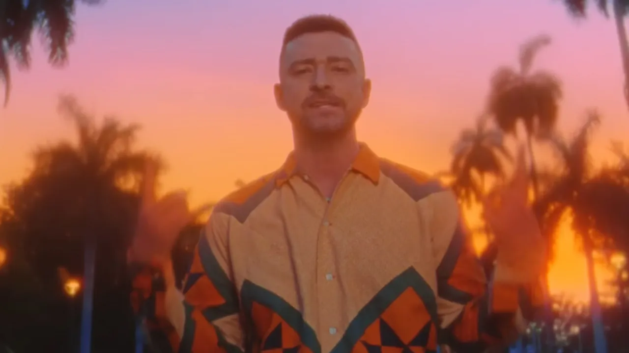 Lirik Stay With Me feat.Justin Timberlake, Halsey & Pharrell