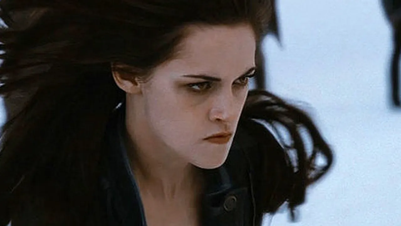 Clash Of The Vampires in 'BREAKING DAWN PART 2'