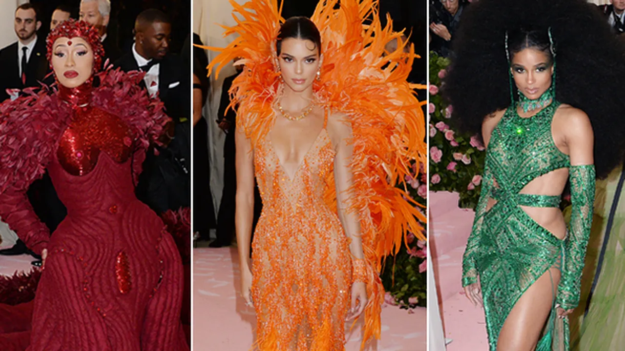 10 Artis Bergaun Terbaik di Met Gala 2019, Sampai Ada yang Ditandu Bak Raja! 10 Artis Bergaun Terbaik di Met Gala 2019, Sampai Ada yang Ditandu Bak Raja!