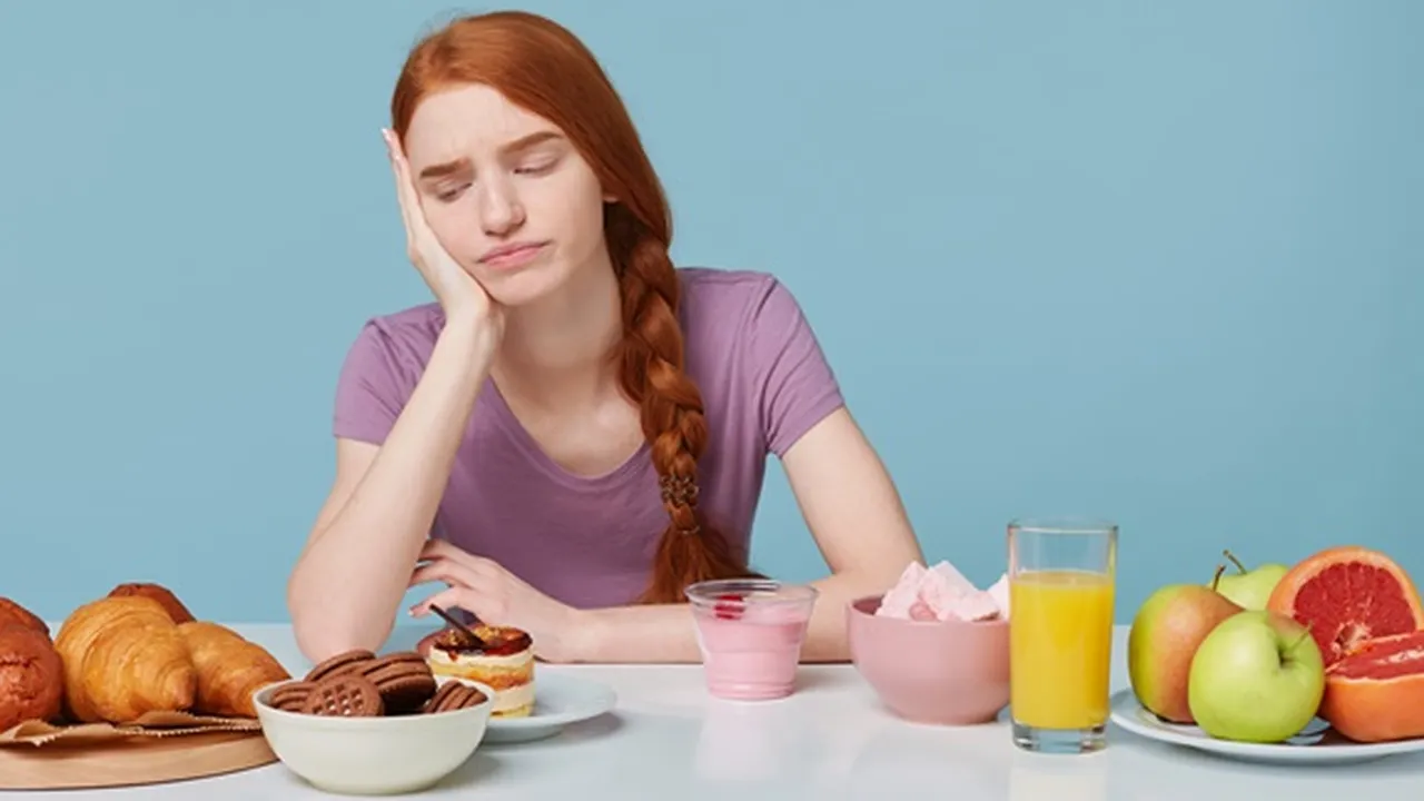 10 Cara Menahan Nafsu Makan Berlebihan Secara Alami, Tanpa Menyiksa Diri
