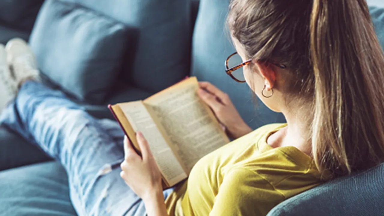 10 Jenis Buku Cerita untuk Anak-anak dan Orang Dewasa, Mulai dari Fiksi - Nonfiksi