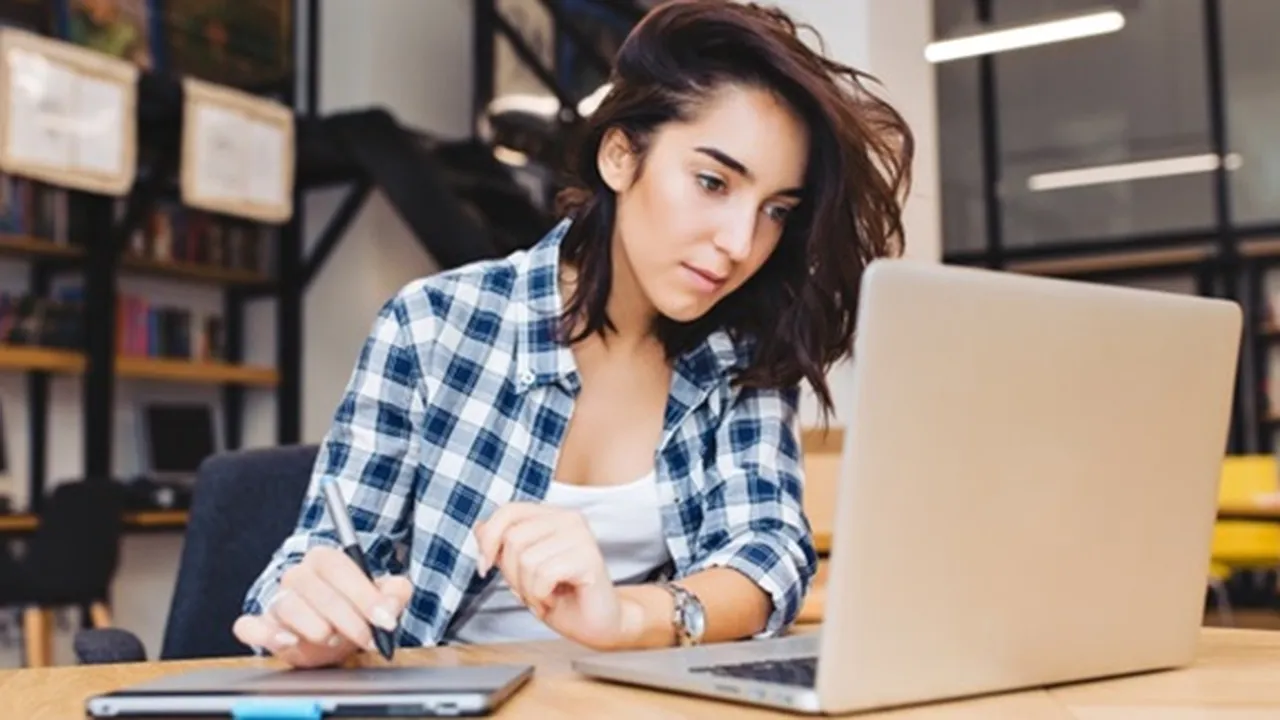 10 Penyebab Laptop Lemot dan Bikin Ngelag, Lengkap dengan Cara Mengatasinya