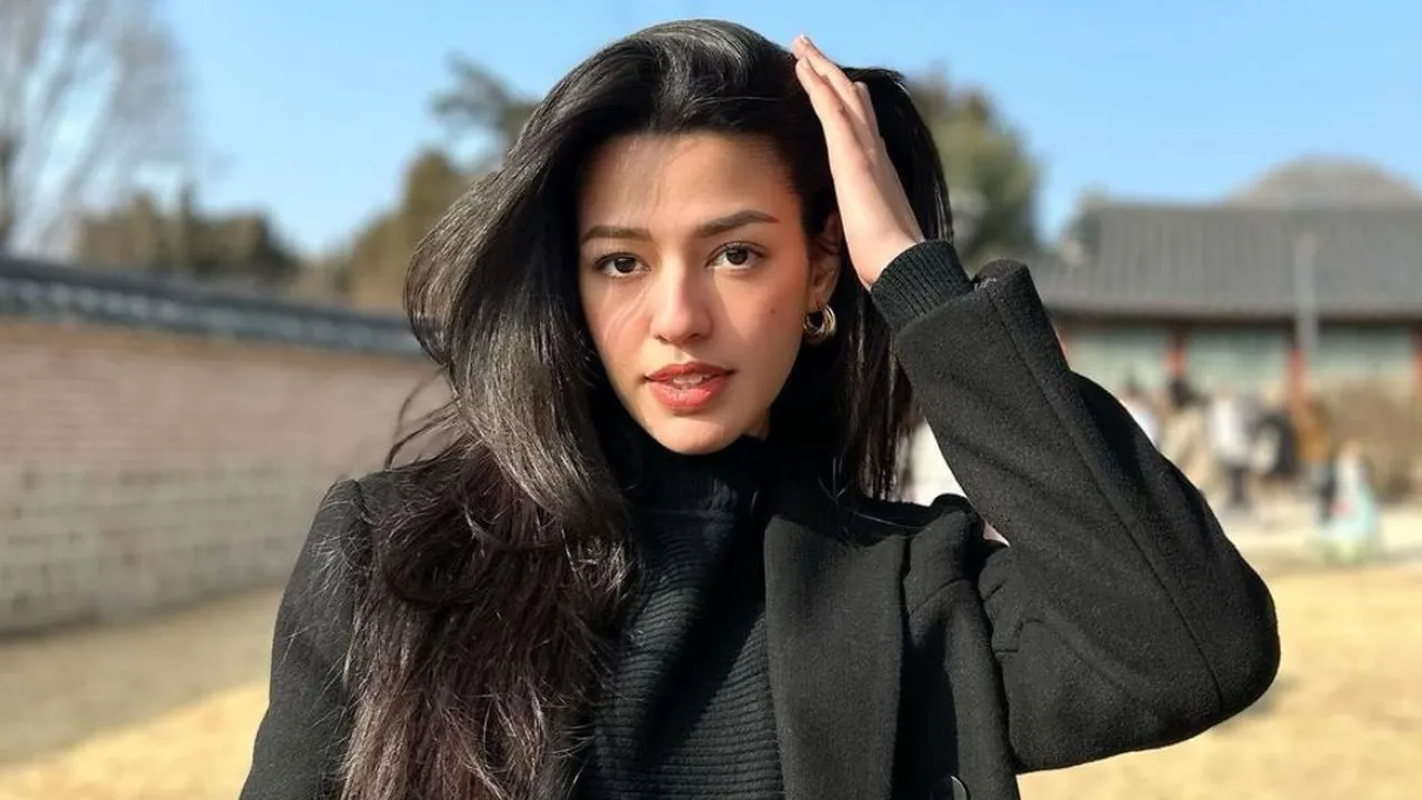 10 Potret Cantik Susan Sameh Pakai Outfit Hitam, Visual yang Ideal Jadi Sorotan