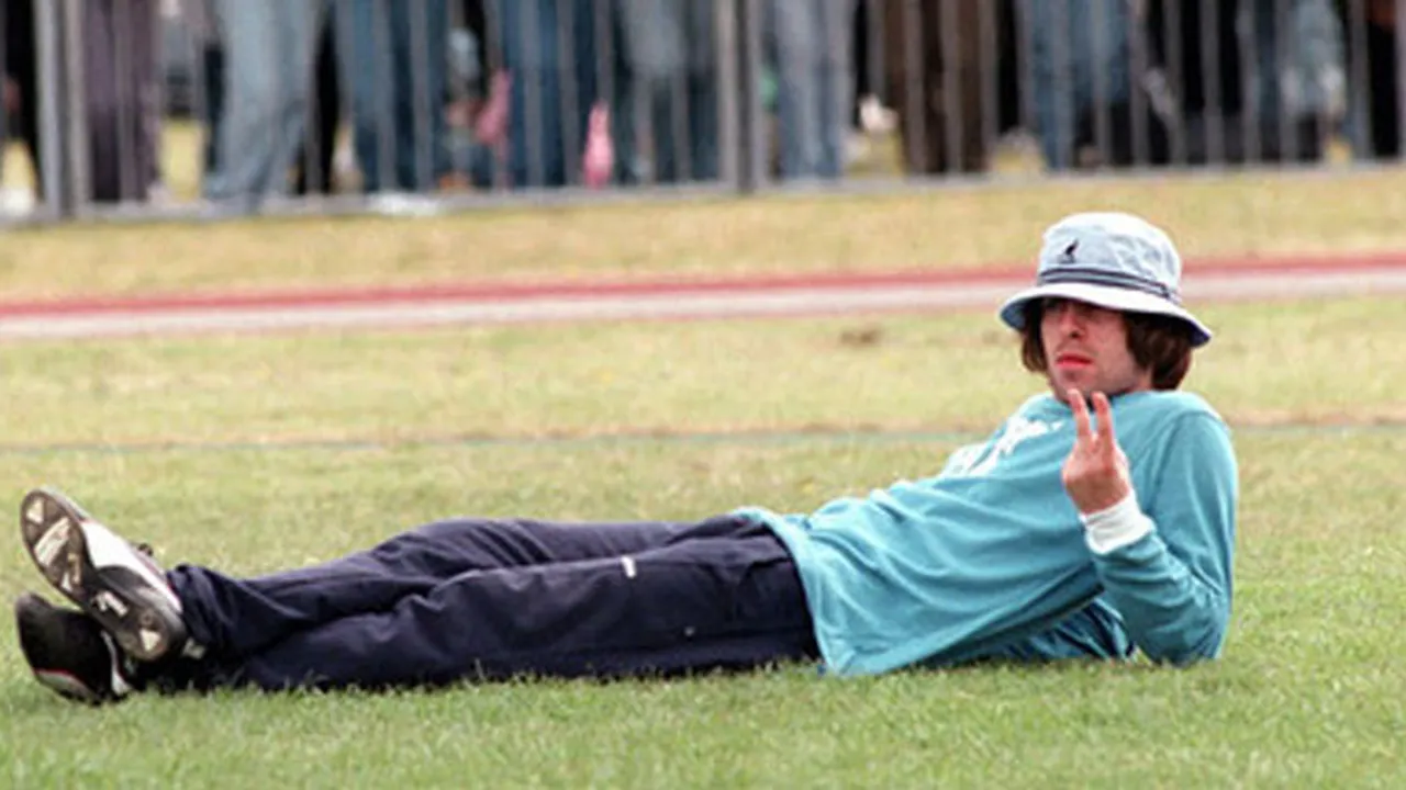 10 Quote Absurd & Konyol Liam Gallagher