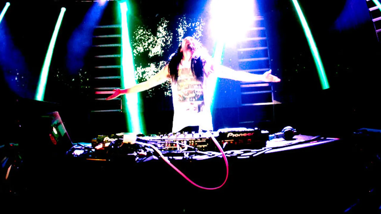 11 DJ Terkaya di Dunia Saat Ini!