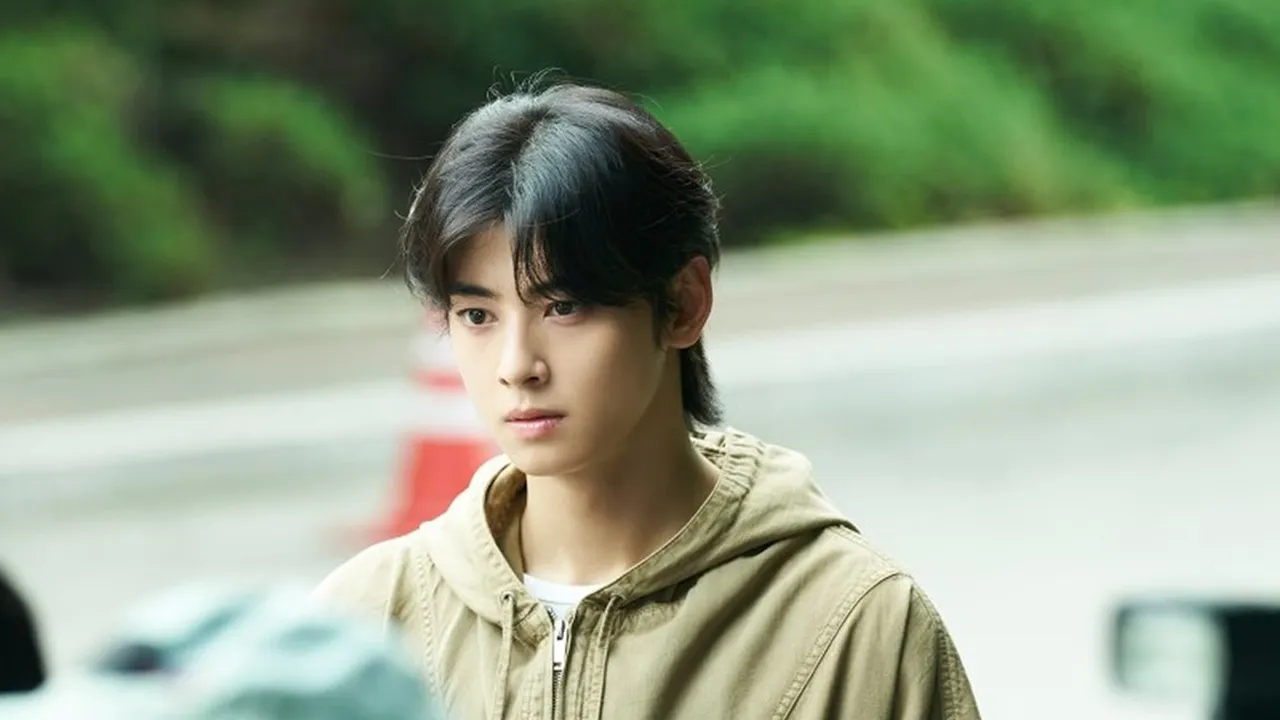 13 Drakor Keren yang Dibintangi Cha Eun Woo: Pesona Visual Memikat dan Bakat Akting yang Mengagumkan!