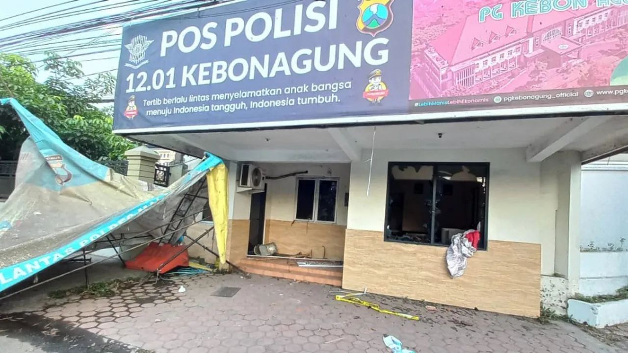 13 Pemuda Ditangkap Buntut Perusakan Pos Polisi di Kabupaten Malang