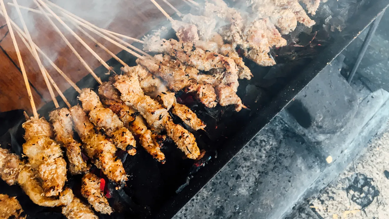 15 Kuliner Malam Surabaya yang Lezatnya Menggoda, Ada yang Favorit Artis!