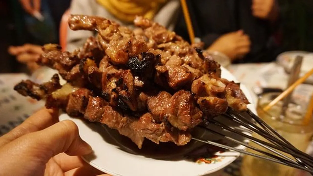 15 Rekomendasi Tempat Makan Keluarga yang Enak di Yogyakarta, Bernuansa Alam - Tradisional