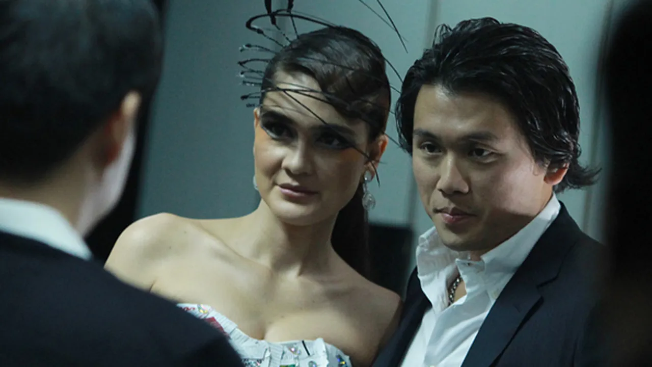 2 Bulan Nikah, Reino Barack Buka-Bukaan Tanggal Putus dengan Luna Maya 2 Bulan Nikah, Reino Barack Buka-Bukaan Tanggal Putus dengan Luna Maya