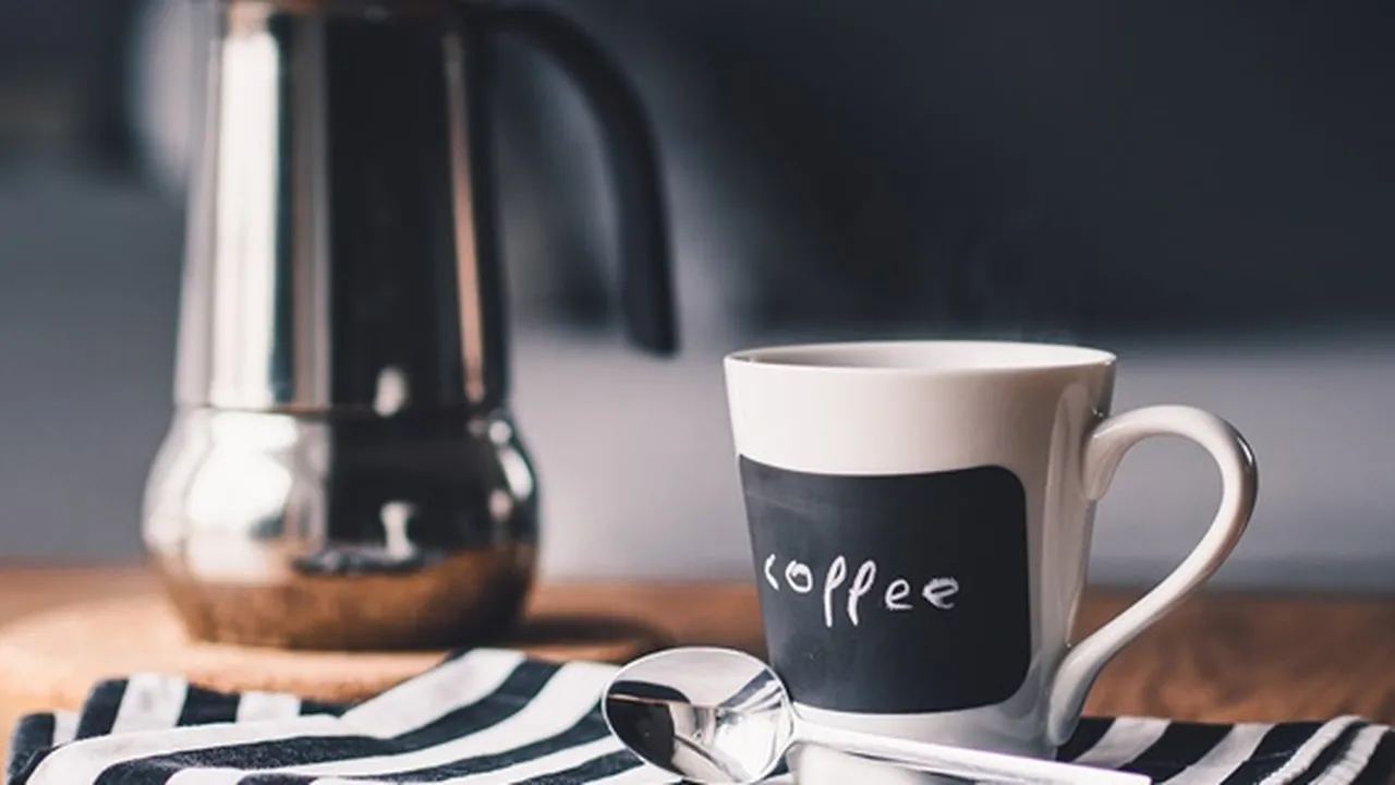 3 Cara Membuat Dalgona Coffee, Minuman Viral yang Bisa Jadi Teman Saat WFH