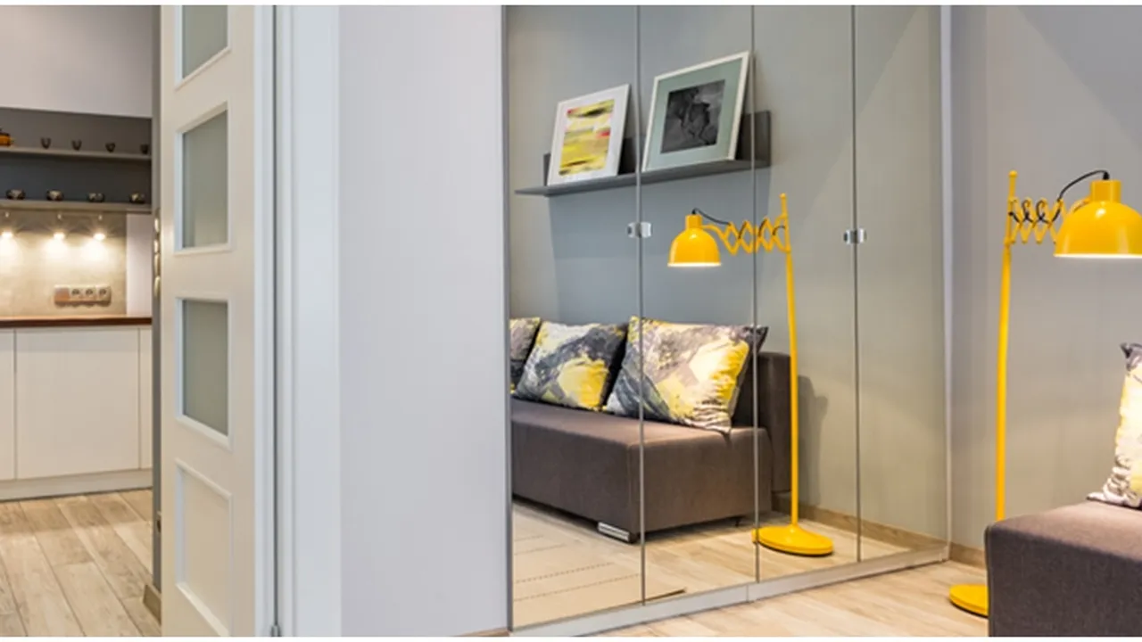3 Ide Sliding Wardrobe, Bikin Dekorasi Kamar Semakin Estetik