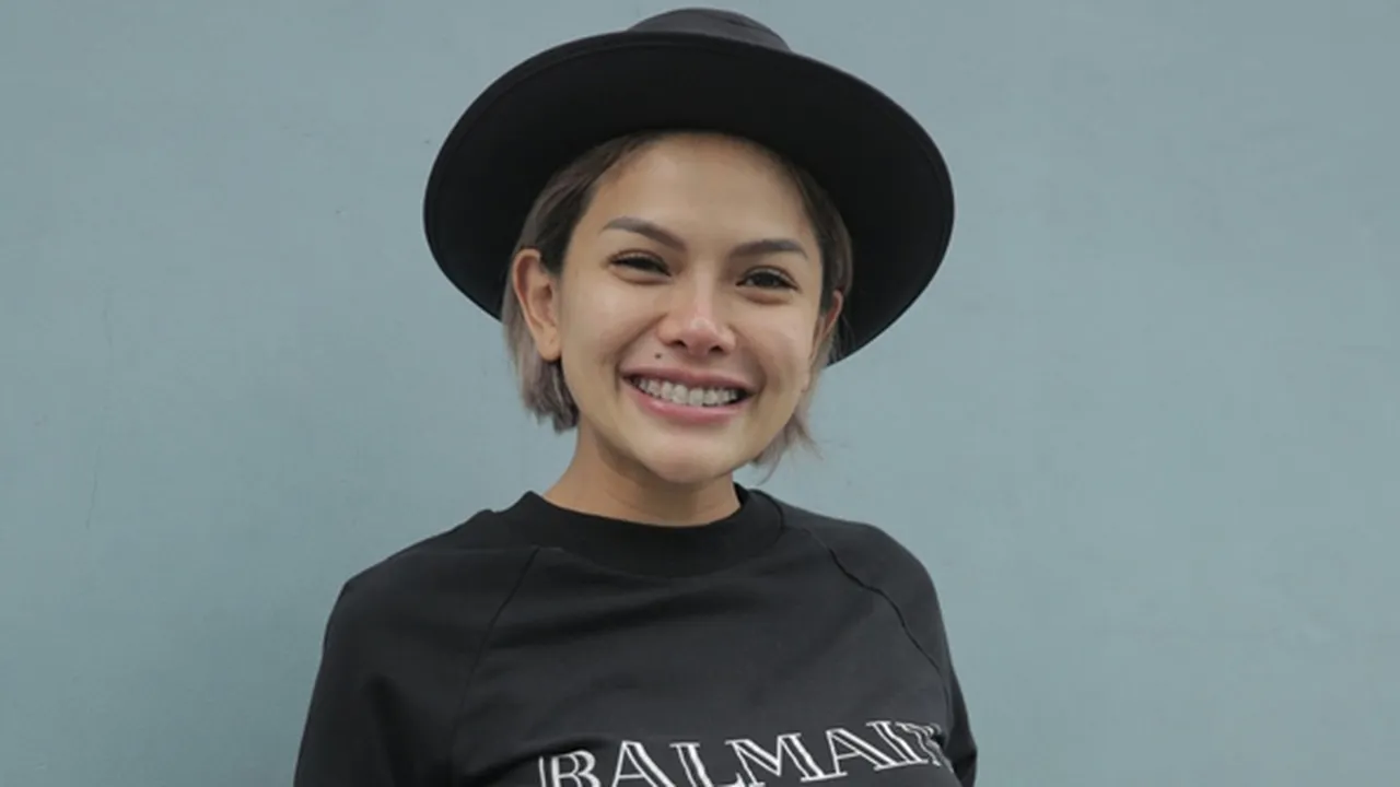 3 Minggu Usai Melahirkan, Nikita Mirzani Sudah Pamer Perut Rata 3 Minggu Usai Melahirkan, Nikita Mirzani Sudah Pamer Perut Rata