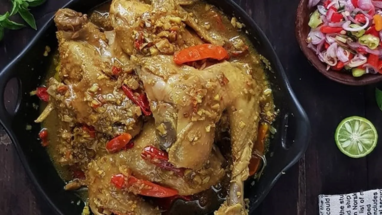 3 Resep Ayam Betutu, Enak Kaya Rempah dan Bikin Nagih