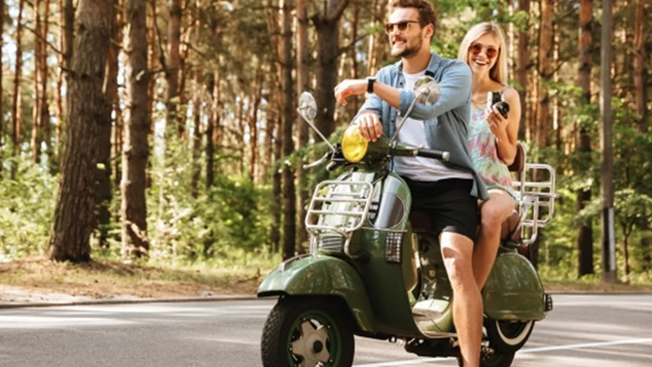 30 Kata-Kata Motor Tua yang Keren, Bisa Jadi Caption Kece di Media Sosial