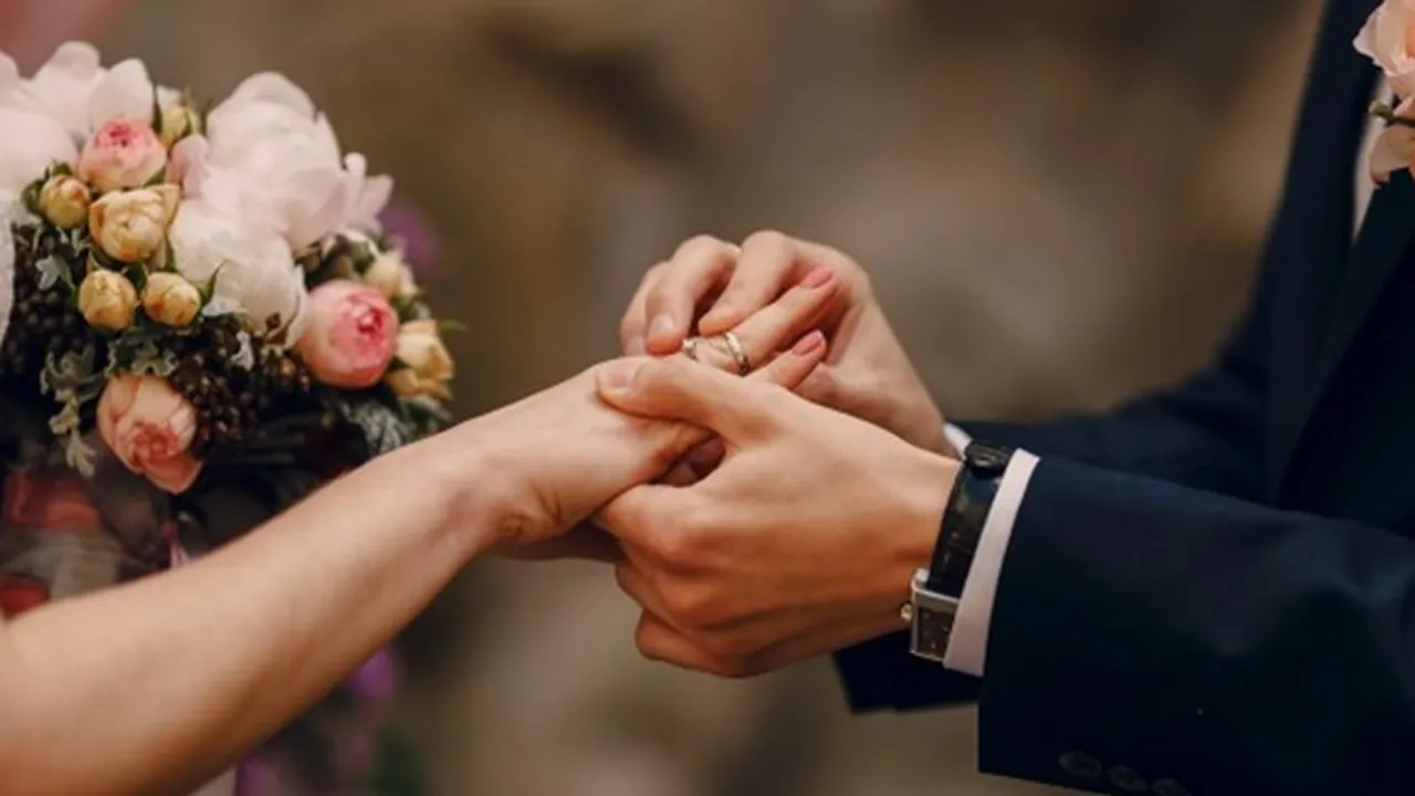 32 Kata-Kata Anniversary Pernikahan Romantis dan Penuh Makna, Ungkapan Spesial di Hari Istimewa