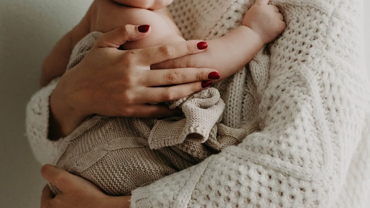 350 Kata Kata Ibu yang Menyentuh Hati untuk Anaknya