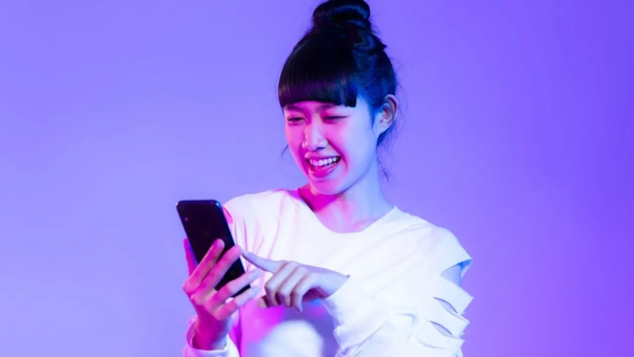 4 Gaya Gen Z dalam Main Media Sosial, Ada yang Related dan Berasa Kamu Banget?