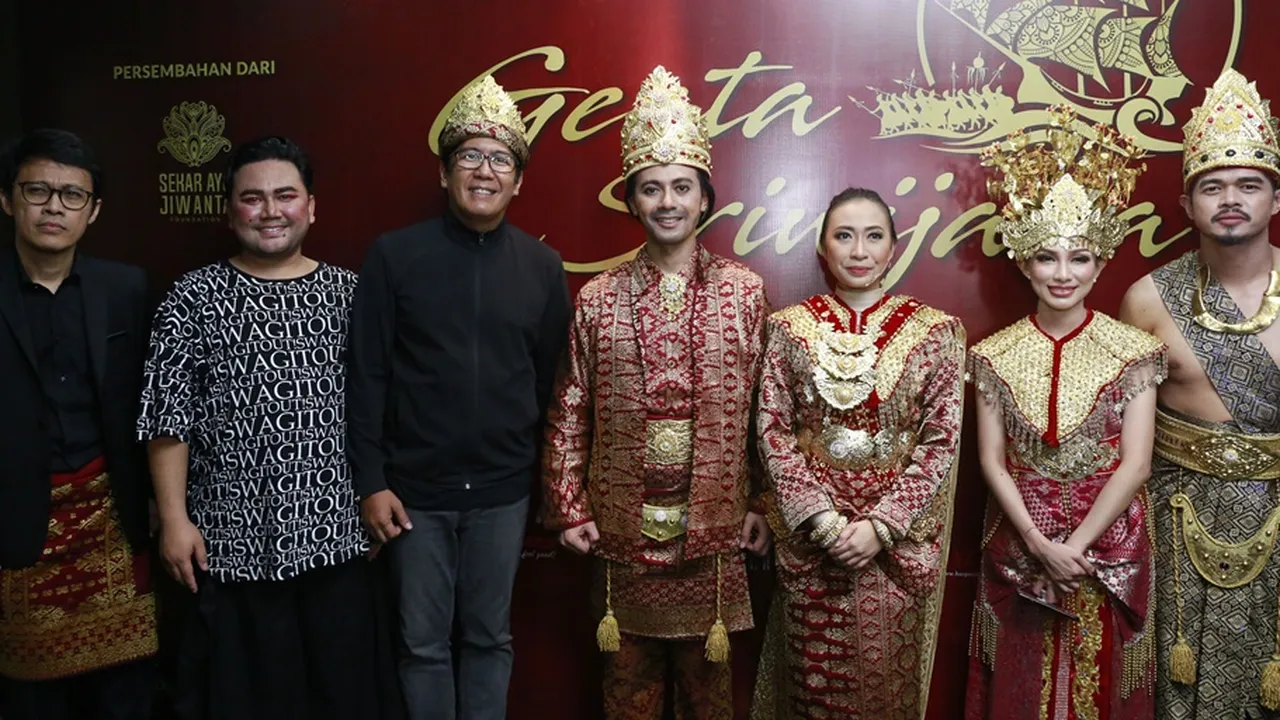 4 Kali Main Teater, Bambang Pamungkas Mainkan Peran Dagelan