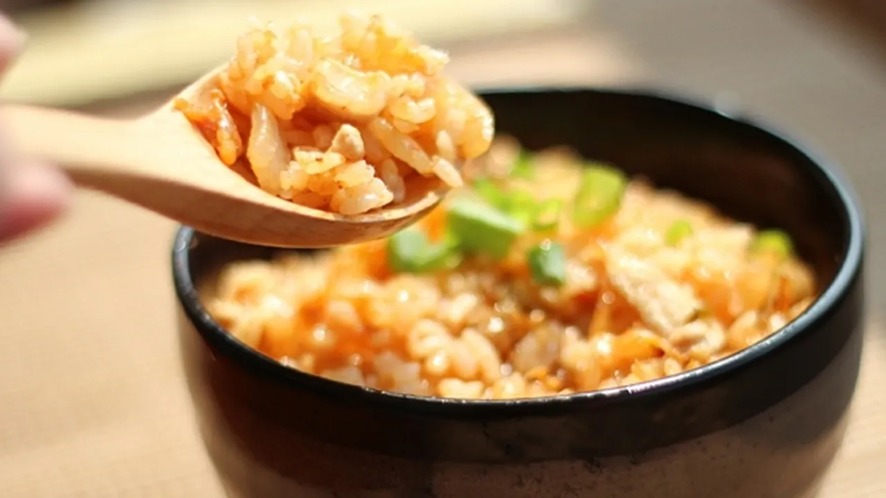 4 Resep Olahan Nasi Rice Cooker yang Enak dan Praktis, Nasi Uduk - Jamur