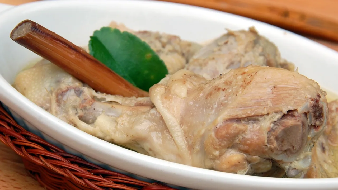 4 Resep Opor Ayam Putih yang Lezat dan Mudah Dibuat, Cocok untuk Sajian Hari Raya