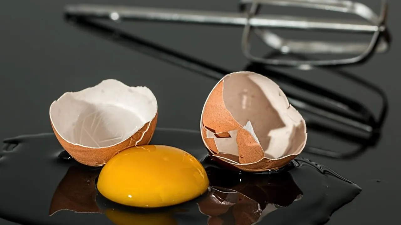 4 Trik Cerdas untuk Memastikan Kesegaran Telur yang Kamu Beli!