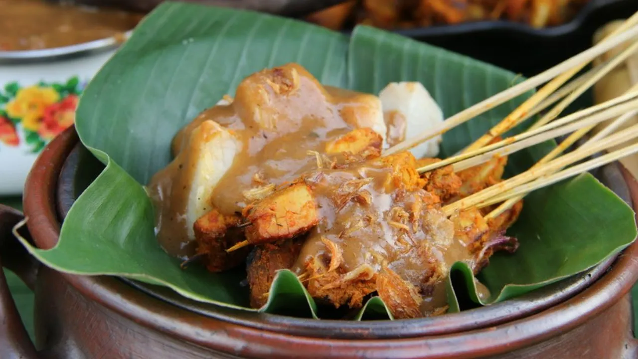 4 Warung di Jakarta Ini Tawarkan Menu Sate Padang yang Terkenal Enak, Sudah Pernah Mengunjunginya?