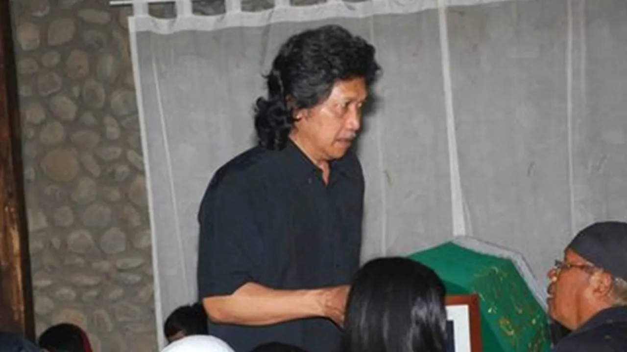 40 Kata-Kata Bijak Cak Nun yang Mendalam Tentang Kehidupan
