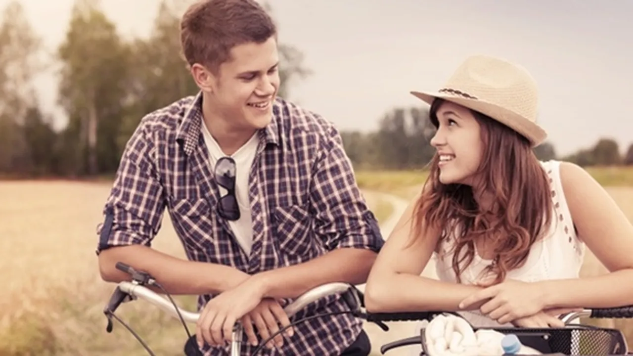 45 Caption IG Cinta Menyentuh dan Bikin Baper, Cocok Buat Kalian yang Lagi Kasmaran