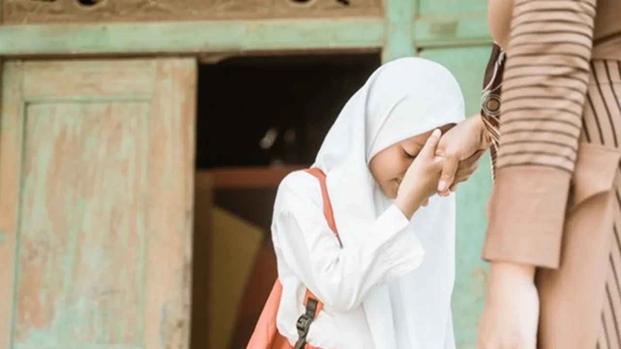 98 Kata-Kata Perpisahan Sedih dan Haru untuk Orang Spesial