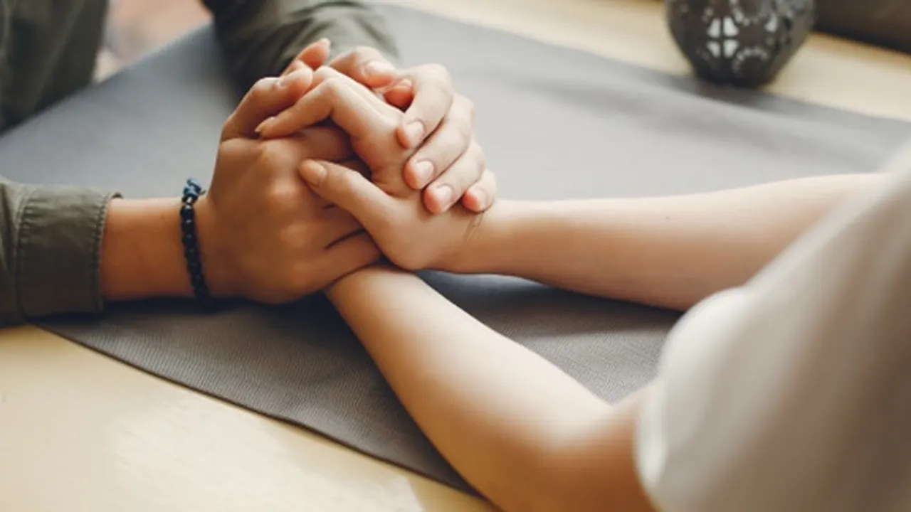45 Kata-Kata untuk Mempertahankan Hubungan, Motivasi Cinta Bermakna Dalam
