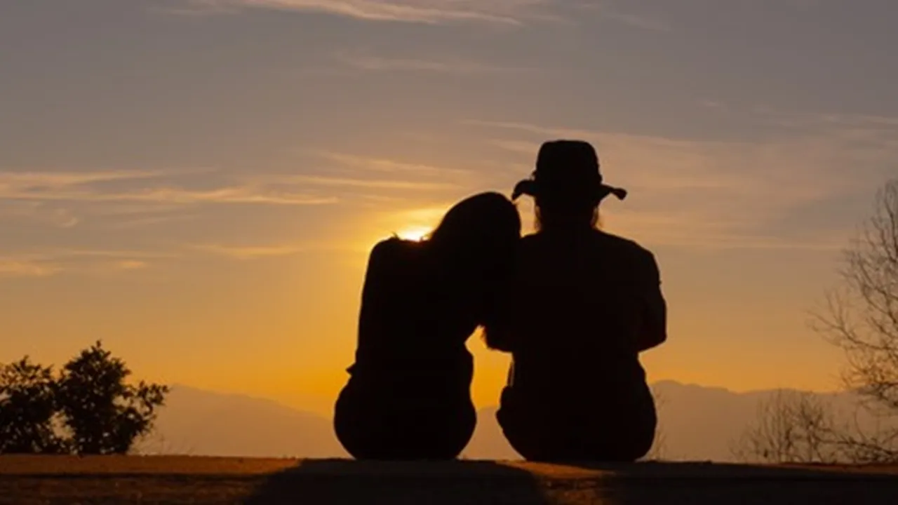 47 Quotes Cinta Bahasa Inggris Bijak dan Romantis, Cocok Buat PDKT