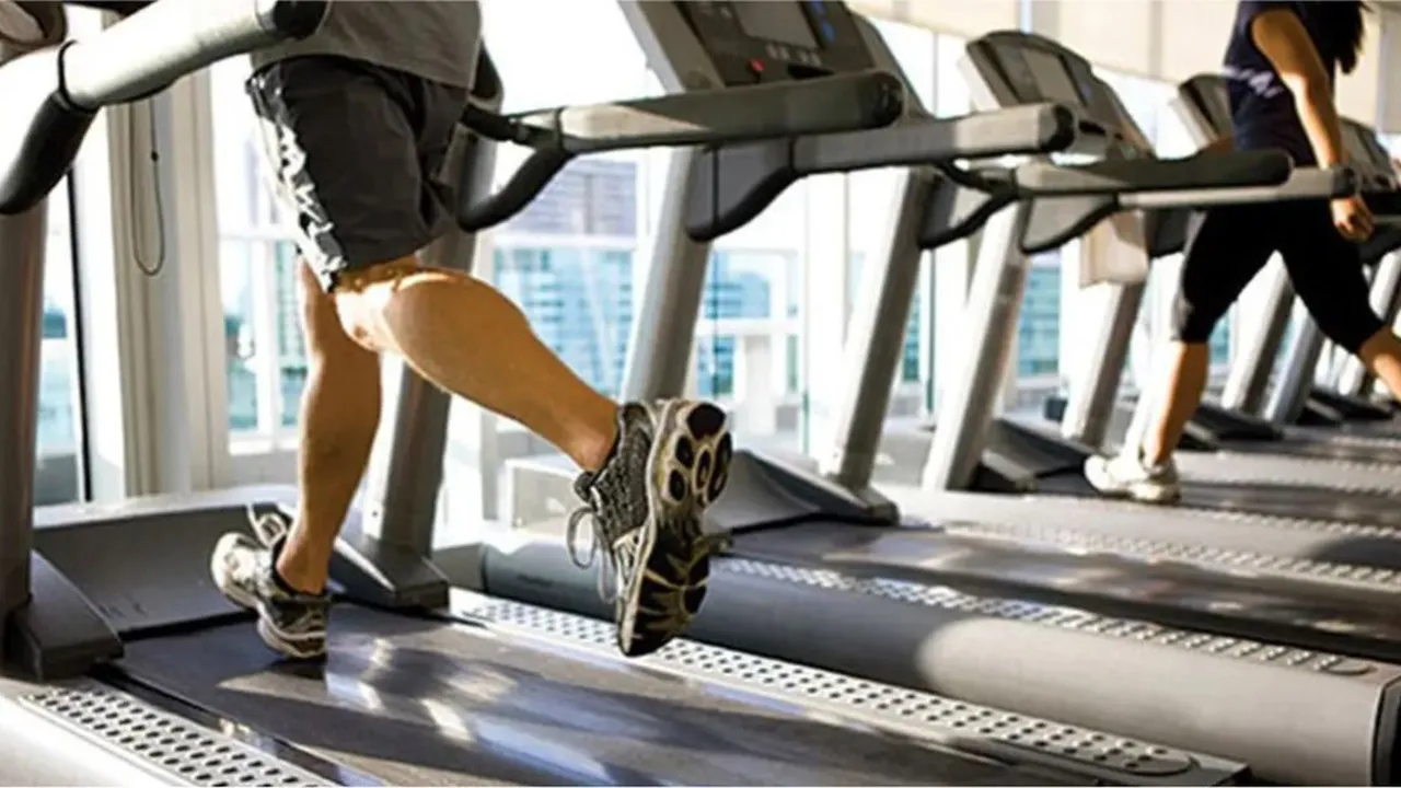 5 Cara Ampuh Berolahraga di Gym Tanpa Khawatir Bau Keringat, Praktis dan Efektif!