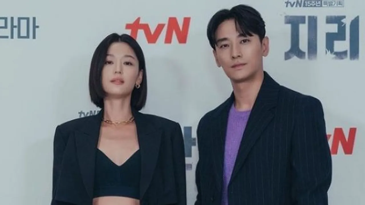 5 Fakta Joo Ji Hoon! Si Aktor Ganteng Lawan Main Jun Ji Hyun di Drakor 'JIRISAN'