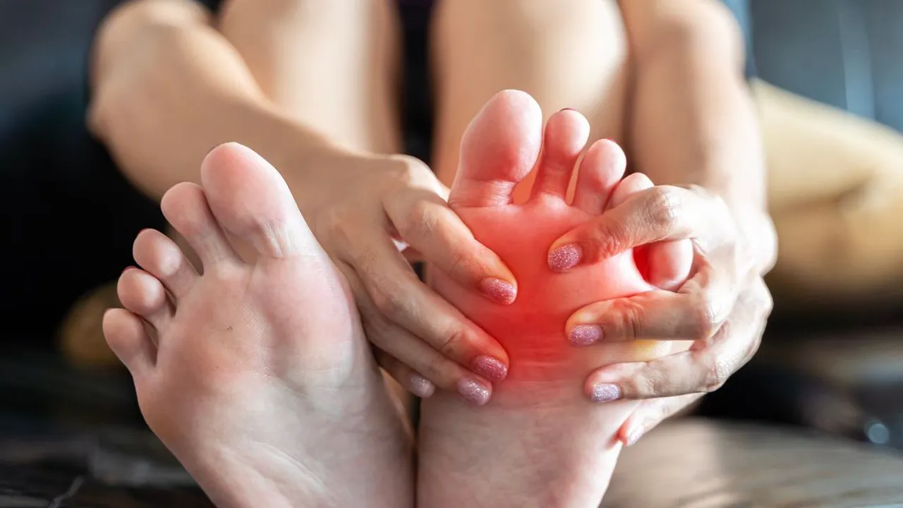 5 Kebiasaan Mudah yang Bisa Menurunkan Asam Urat Anda, Yuk Simak!