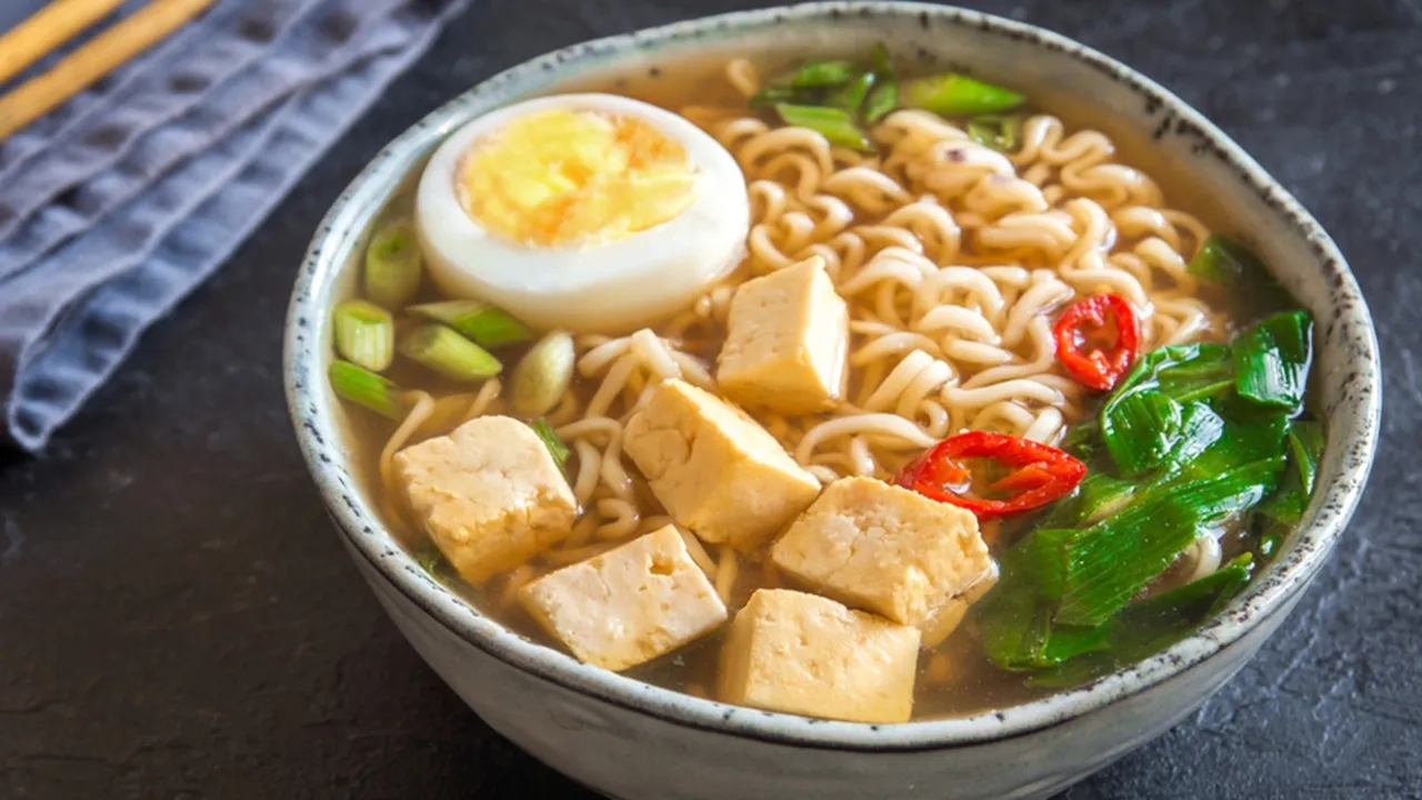 5 Kreasi Mie Sedaap Sat Set yang Cocok Disajikan Sebagai Menu Buka Puasa, Bikin Lahap Makan!