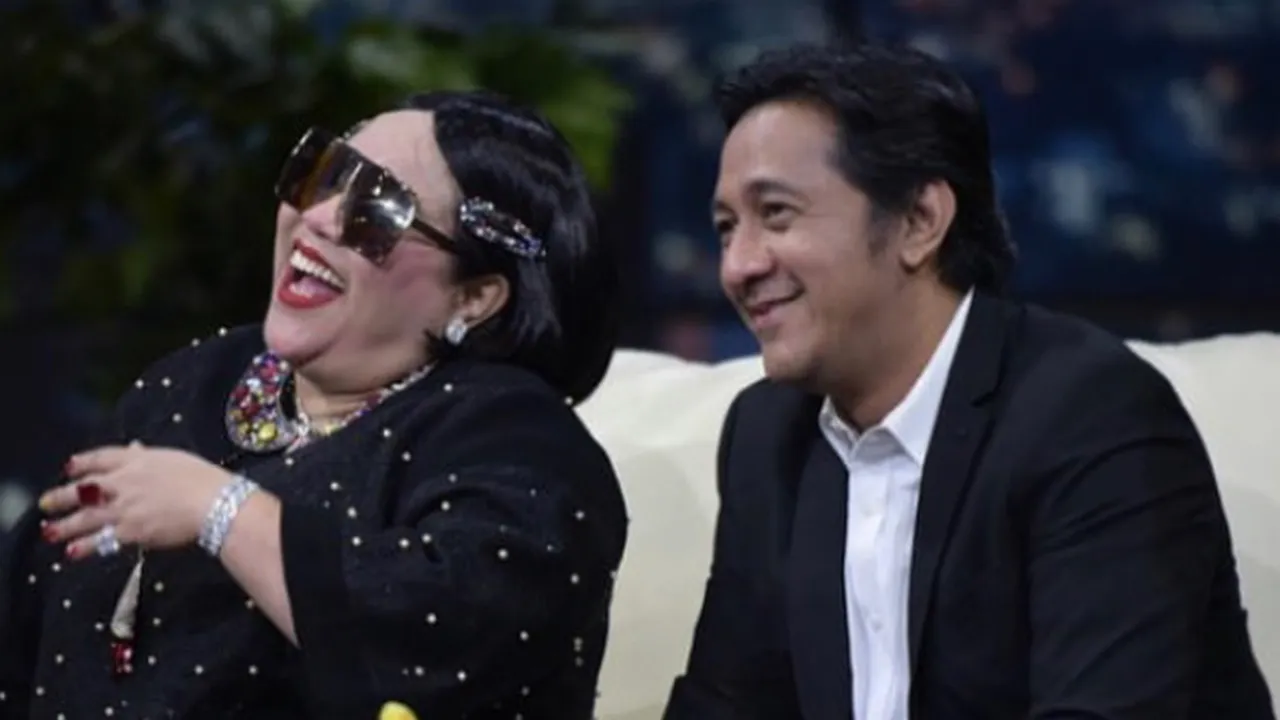 5 Menit Pertemuan Andre Taulany dan Nunung yang Mengharukan