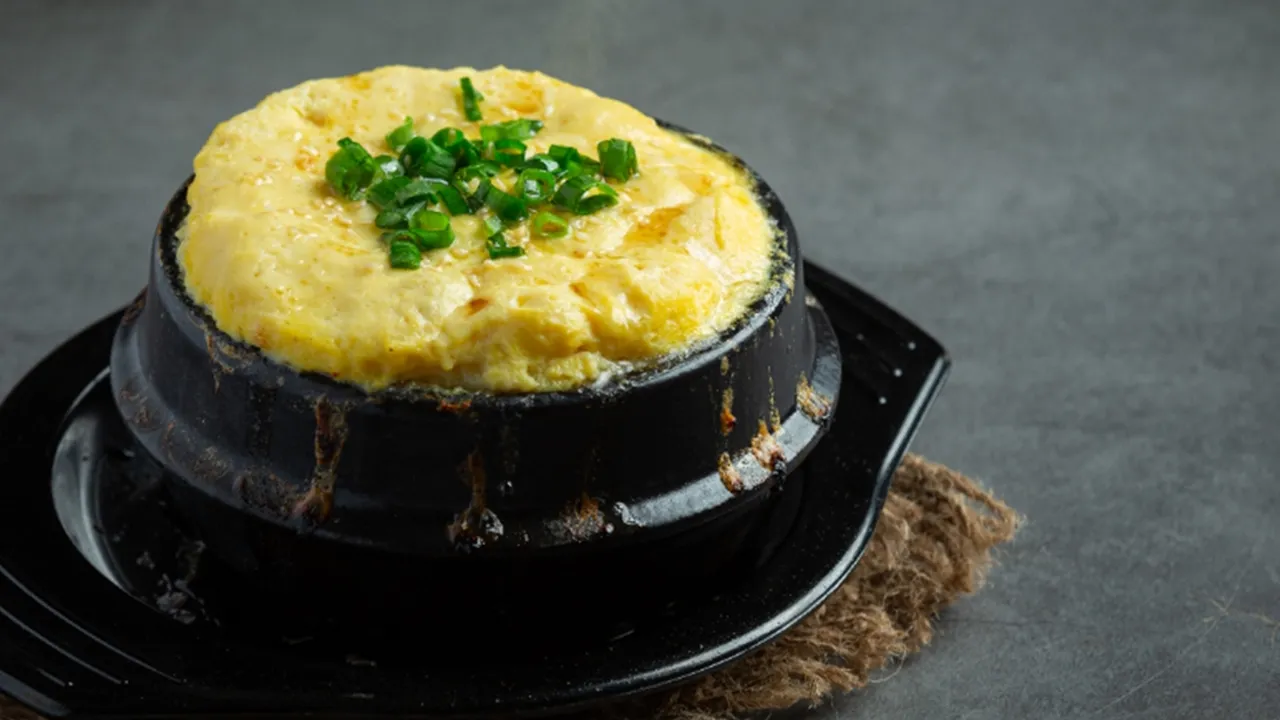 5 Resep Korean Steam Egg yang Cocok Jadi Menu Makan Sehat yang Praktis!