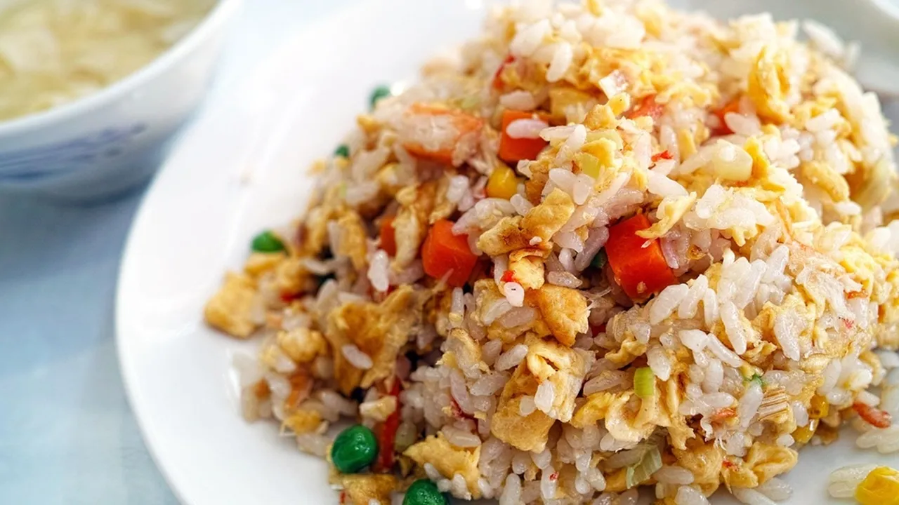 5 Resep Nasi Goreng Thailand yang Bisa Jadi Menu Sarapan Unik dan Praktis